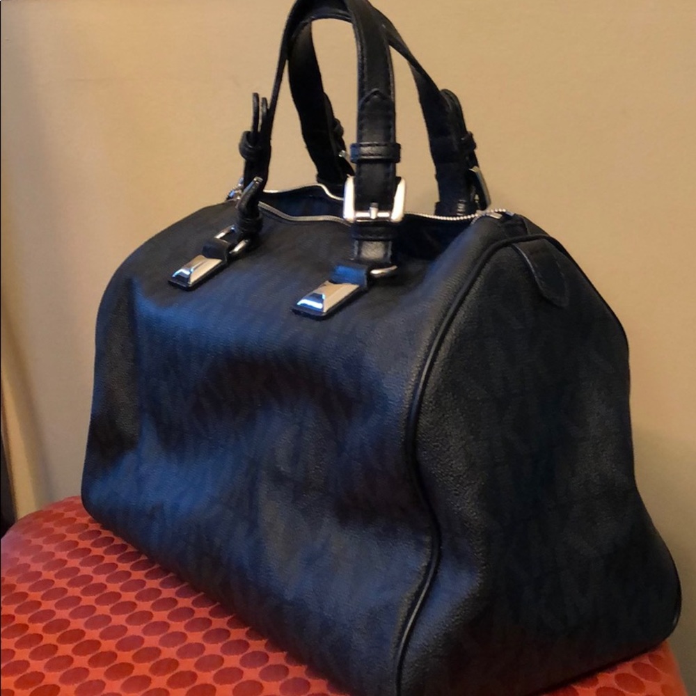 Michael Kors barrel bag